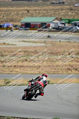 media/Apr-13-2025-TrackXperience (Sun) [[fb1ef998a6]]/Level 2 (Intermediate)/Turn 2 (Session 5)/